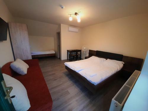 Bed & Breakfast B�rsony Vend�gl? �s Panzi�