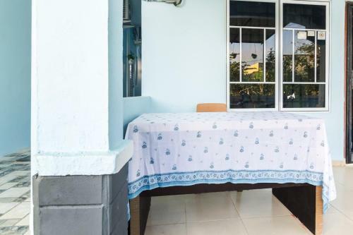 Hotel Oyo Life 2911 Merpati Kost