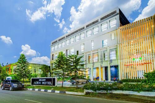 Grand Aceh Hotel
