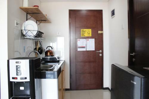 Spacious And Well Appointed 2br @ Gateway Pasteur Apartment By Travelio