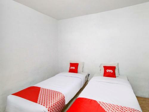 Oyo 2322 Dien Karona Hotel