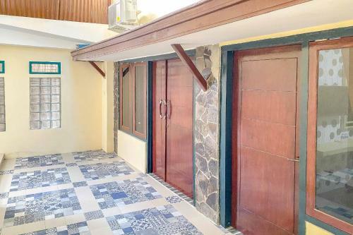 Hotel Tini?s Guest House