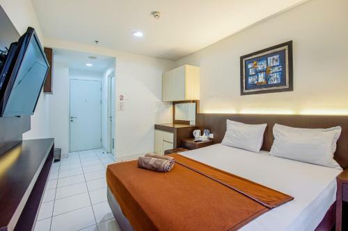 Hotel Skyview Sentul Tower Apartments
