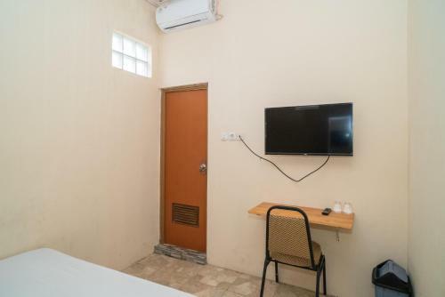 Hotel Koolkost Near Villa Nusa Indah