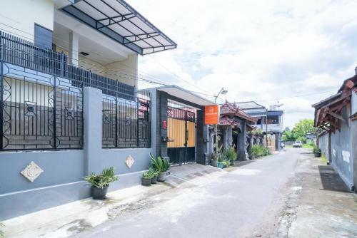 Hotel Koolkost Near Universitas 45 Mataram