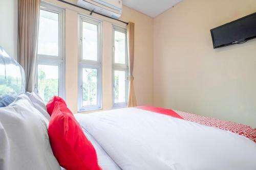 Hotel Oyo 2132 Pondok Avicenna