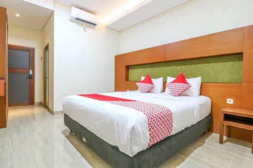 Hotel Oyo 2234 Dewi Uma House