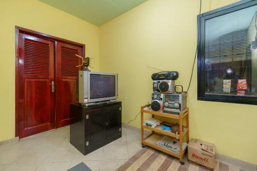 Hotel Koolkost @ Limo Depok (Minimum Stay 6 Days)