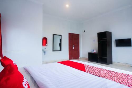 Hotel Oyo 1969 Wisma Sari