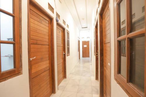 Hotel Oyo 150 Harmoni Residence