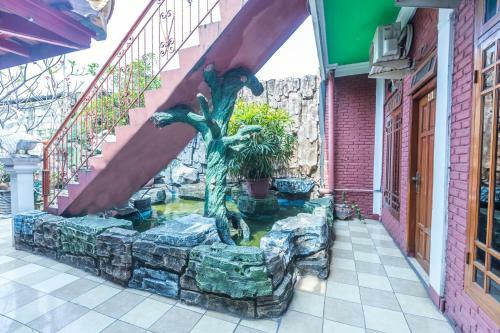 Hotel Oyo 1424 Guntary Residence