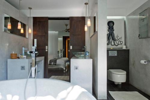 Luxury 2 Bedroom Villa With Private Pool, Bali Villa 1142