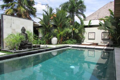 Luxury 2 Bedroom Villa With Private Pool, Bali Villa 1142