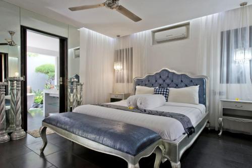 Luxury 2 Bedroom Villa With Private Pool, Bali Villa 1142