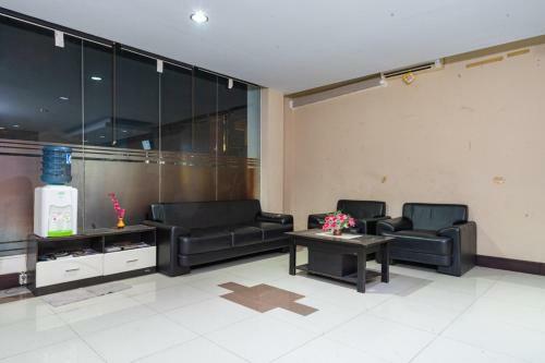 Hostal Reddoorz Near Bahu Mall Manado