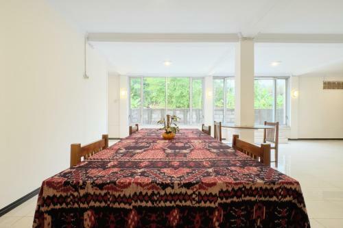 Hotel Oyo 2519 Mayang Garini