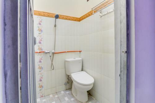 Hotel Oyo 3074 Orange Inn