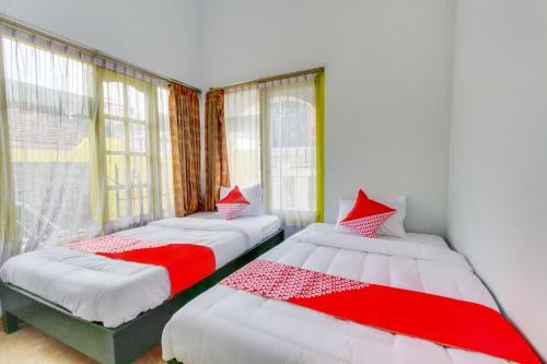 Hotel Oyo 3074 Orange Inn