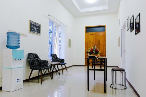 Hotel Oyo Life 3471 O-lima Omah-ku