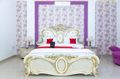 Hostal Reddoorz Premium @ Sea Residence Manado