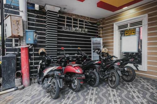 Hostal Reddoorz @ Jalan Stm Medan