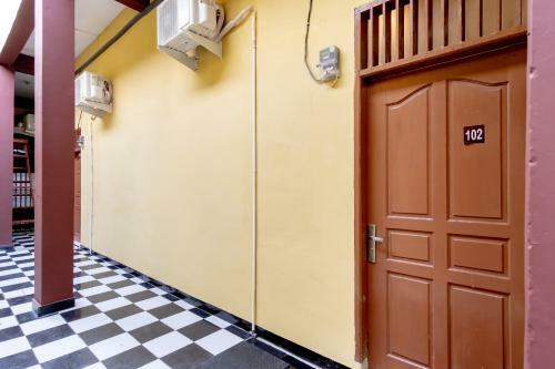 Hotel Oyo 1668 Yvel Homestay
