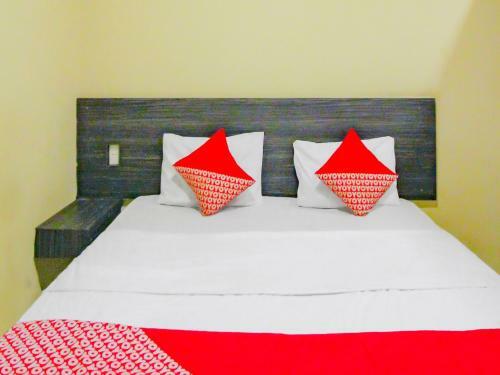 Hotel Oyo 90259 Apollo Inn