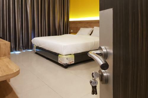 Hotel Oyo 90015 Platinum Guest House