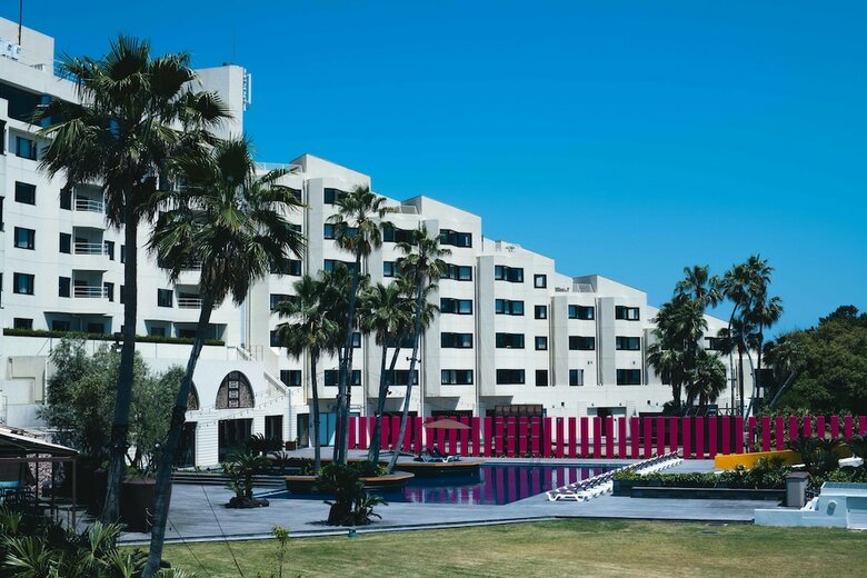 Hotel The Luigans Spa And Resort