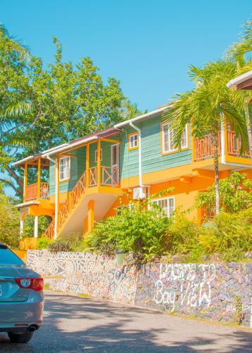 Hotel Bay View Eco Resort & Spa