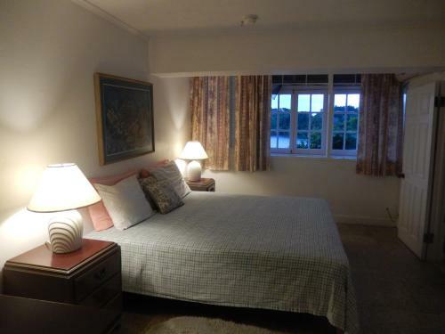Hotel Moon San Villa At The Blue Lagoon