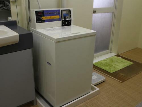 Hostal Showa Shinzan Youth Hostel