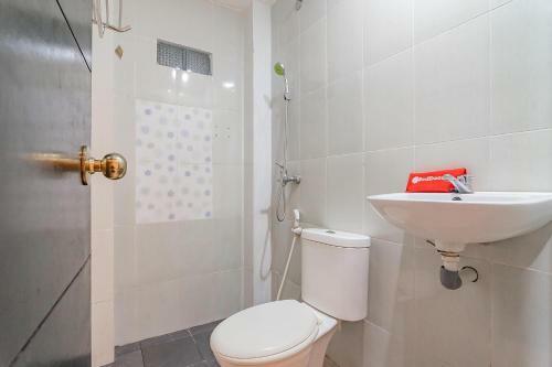 Hostal Reddoorz @ Rajawali Km 5
