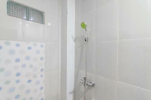 Hostal Reddoorz @ Rajawali Km 5