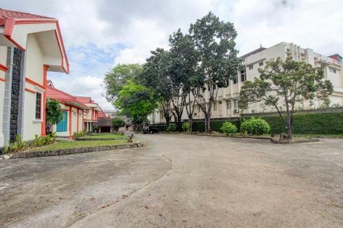 Oyo 3180 Hotel Rian Cottage