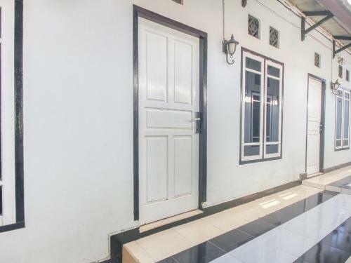 Hotel Oyo 3399 Gea Guest House