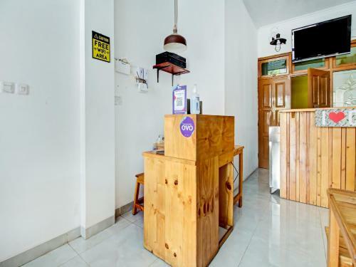 Hotel Oyo 90224 Palembang Residence