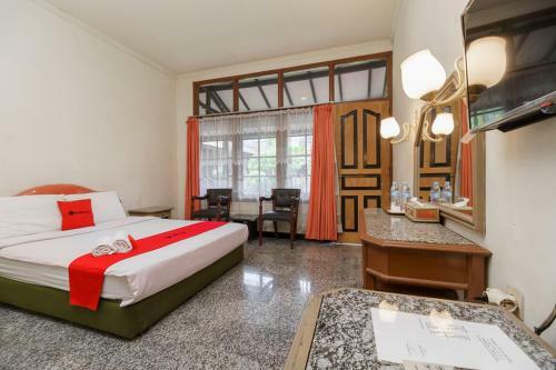 Hostal Reddoorz Near Transmart Pangkal Pinang