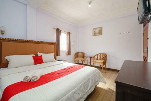 Hotel Reddoorz @ Parapat