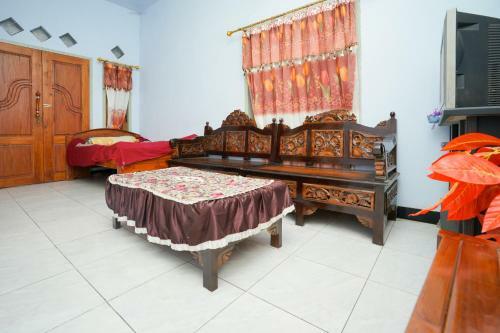 Hotel Spot On 2126 Bromo Indah Homestay