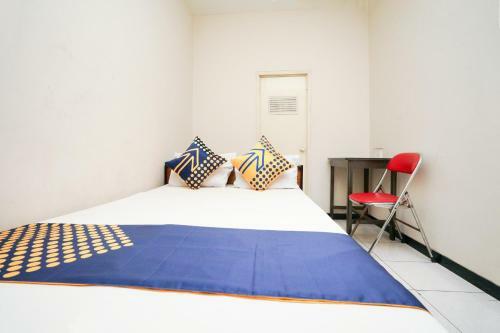 Hotel Spot On 2090 Ratna Backpacker Syariah