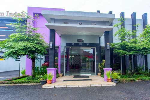 Hotel Oyo 3042 Griya Karangsalam Indah