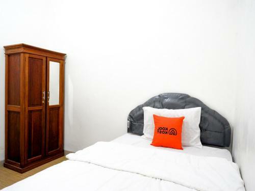 Hotel Koolkost Syariah Near Universitas Diponegoro 2