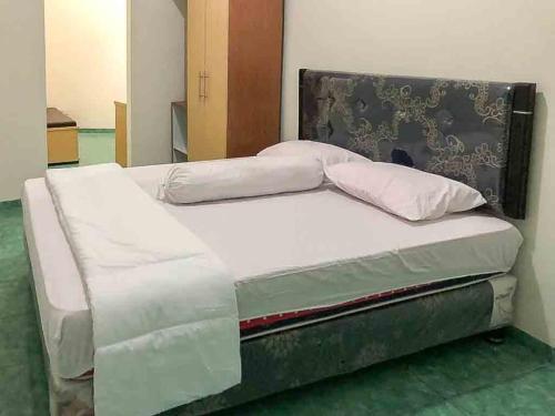 Hotel Koolkost @ Rungkut (Minimum Stay 6 Nights)