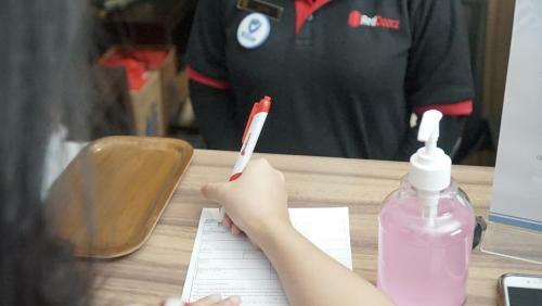 Hostal Reddoorz Syariah @ Colomadu 2