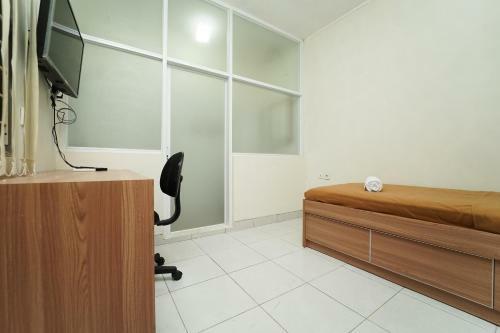 Hostal Koolkost Near Universitas Prasetiya Mulya