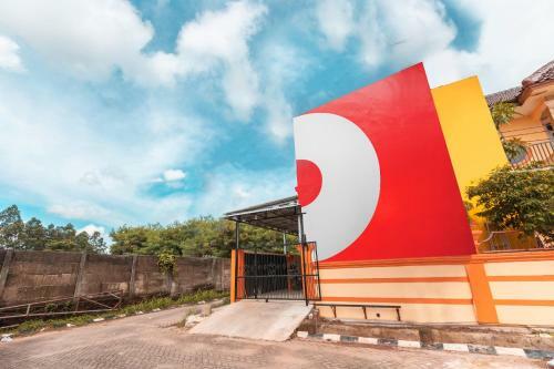 Hotel Oyo 3132 Mahkota Sivali
