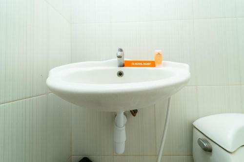 Hostal Koolkost Syariah @ Teraskota Bsd