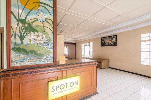 Spot On 2341 Hotel Padjajaran 2
