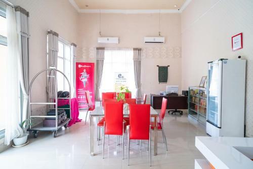 Hotel Reddoorz @ Jalan Pendidikan Mataram